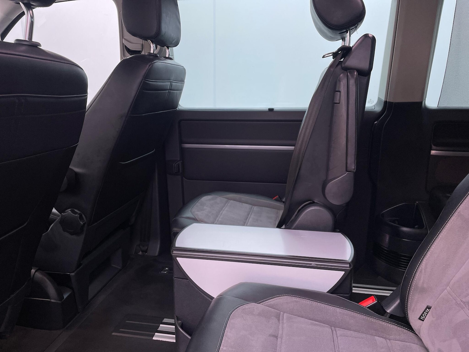 Used Volkswagen Caravelle 2020 for sale - 76457351: Photo 15