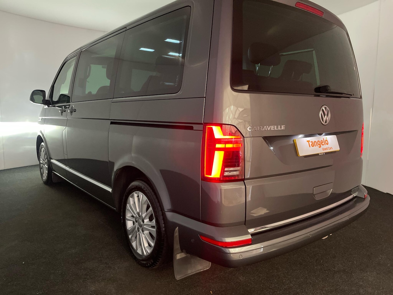 Used Volkswagen Caravelle 2020 for sale - 76457351: Photo 42