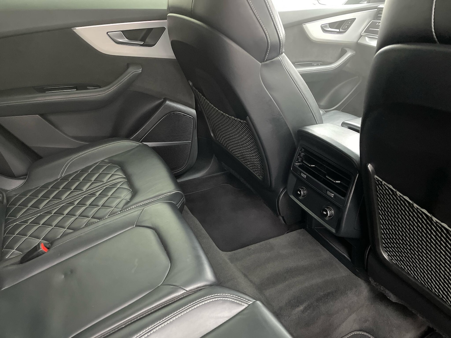 Used Audi SQ8 2020 for sale - 76765863: Photo 15