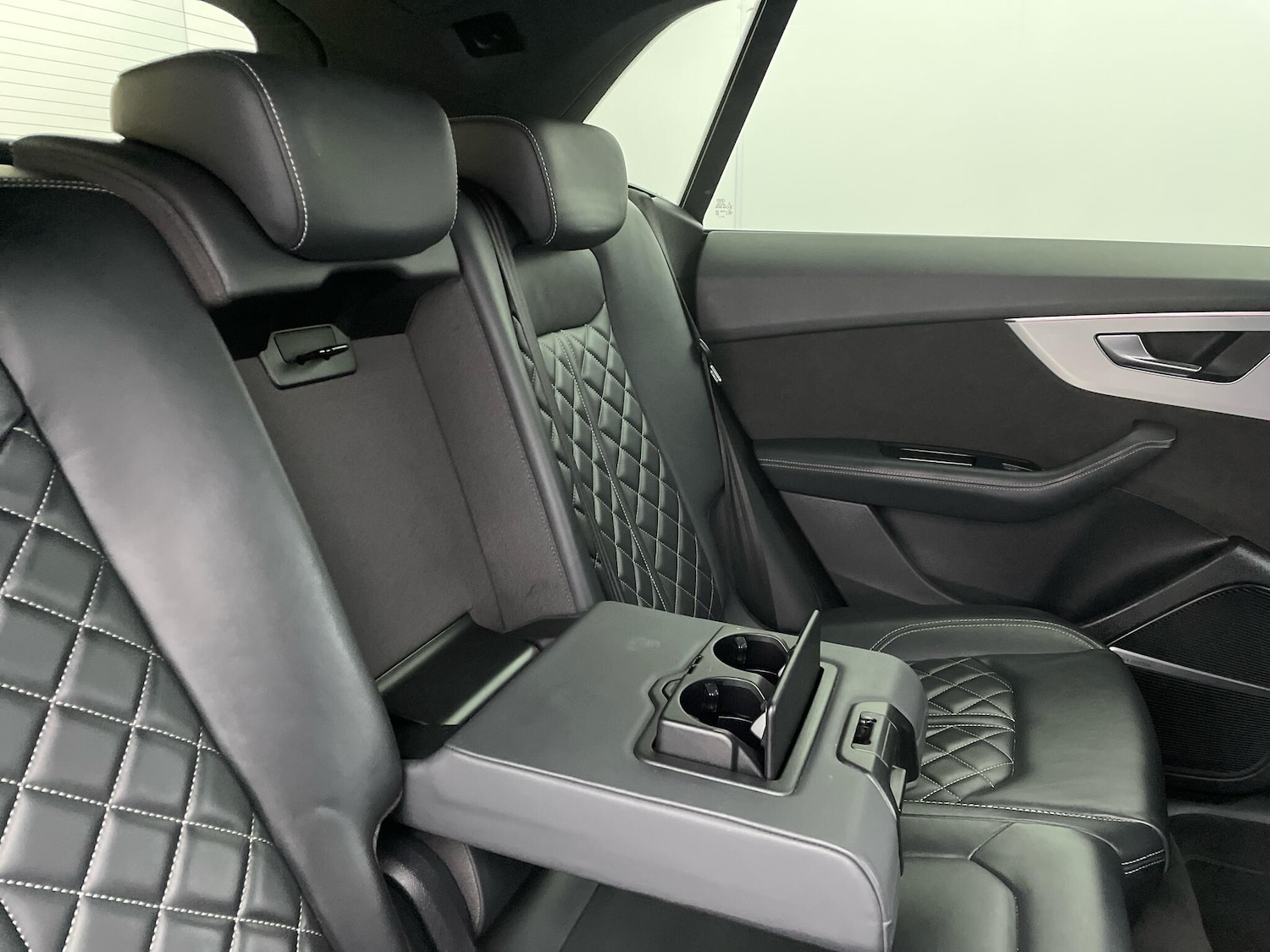 Used Audi SQ8 2020 for sale - 76765863: Photo 16