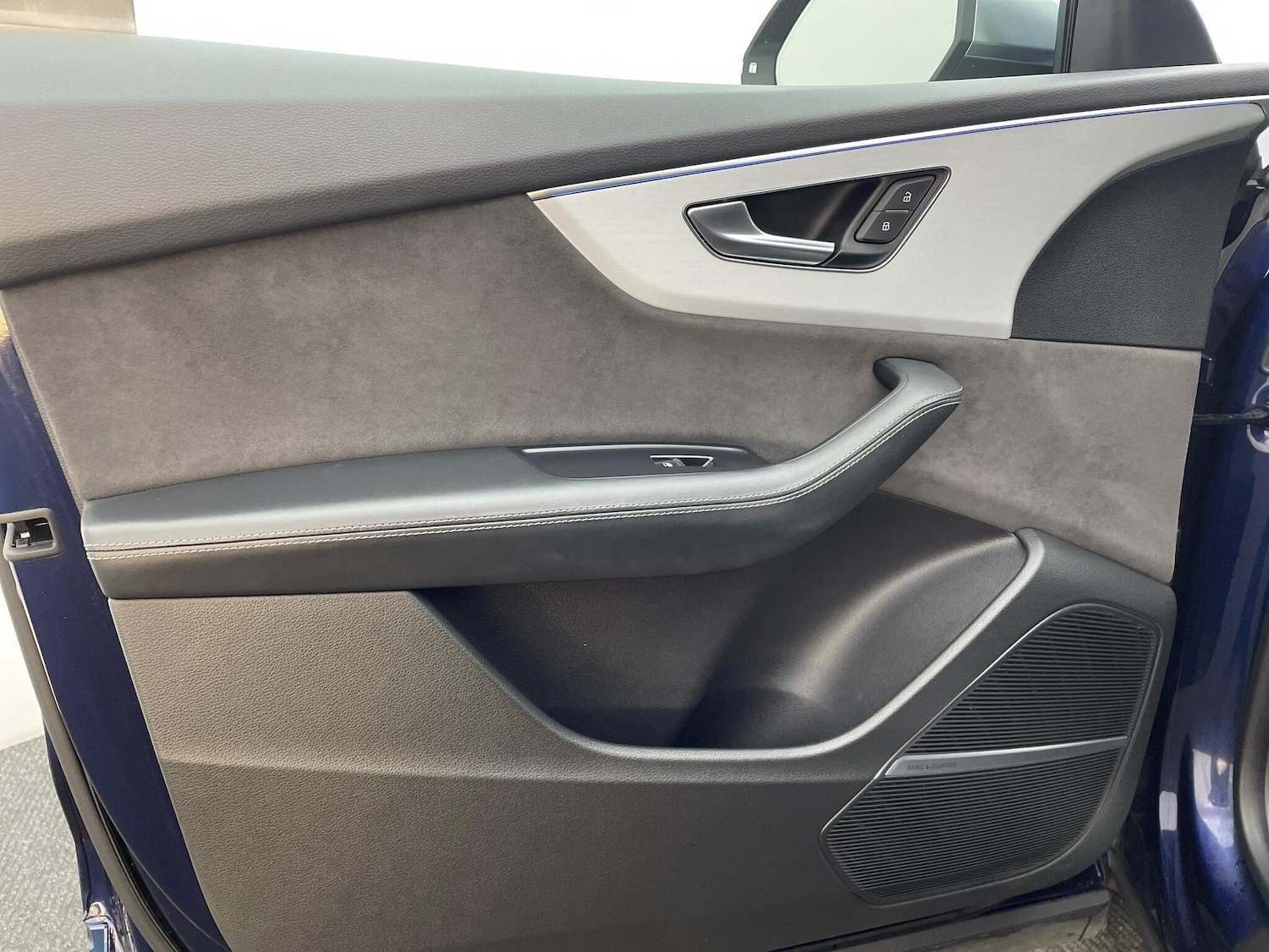 Used Audi SQ8 2020 for sale - 76765863: Photo 33