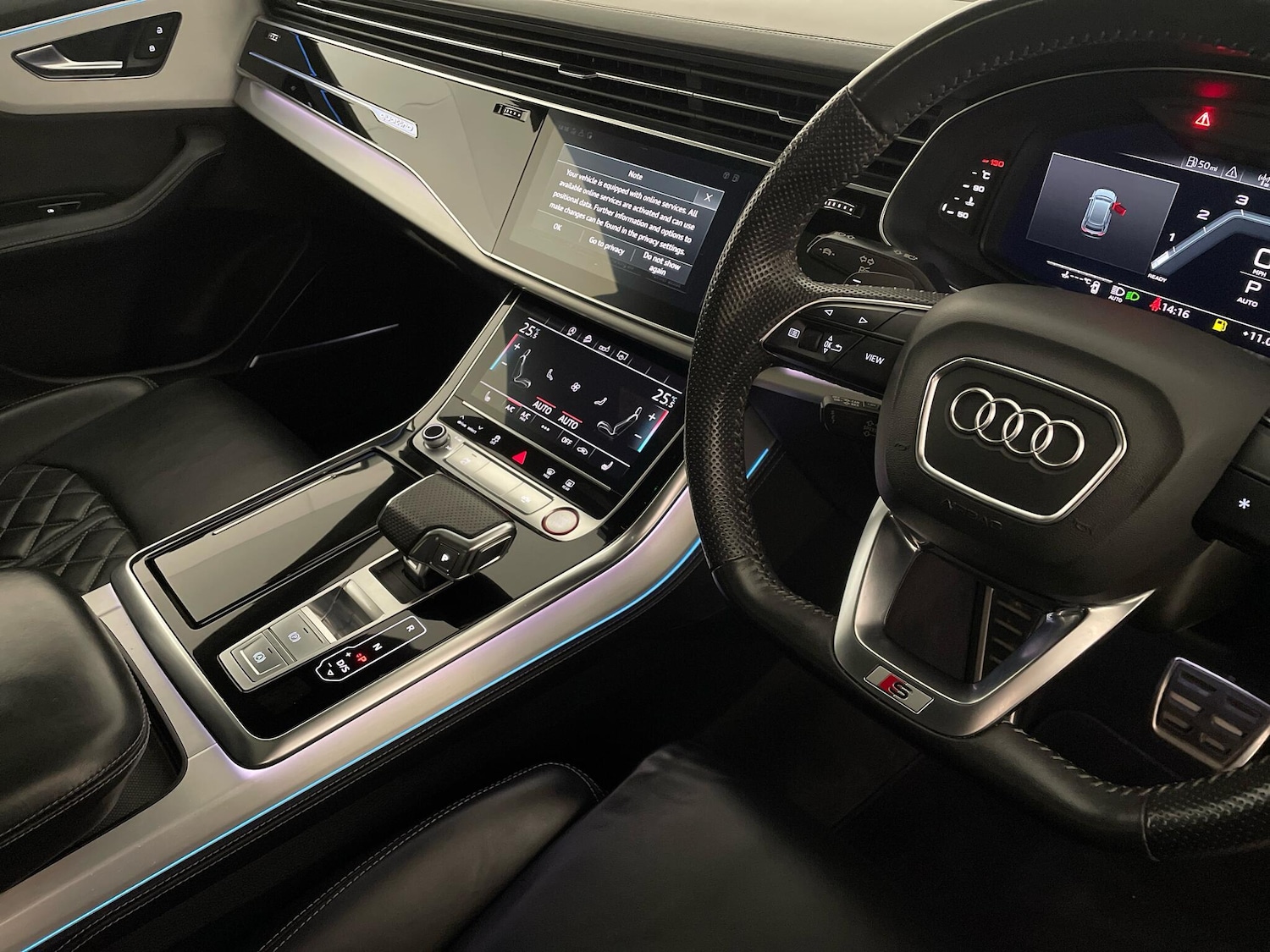 Used Audi SQ8 2020 for sale - 76765863: Photo 41