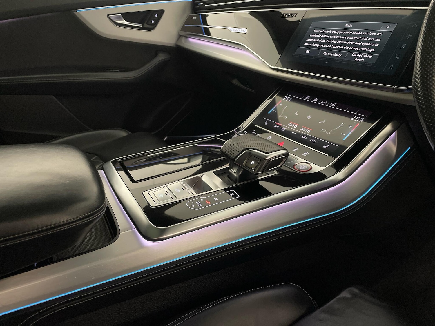 Used Audi SQ8 2020 for sale - 76765863: Photo 42