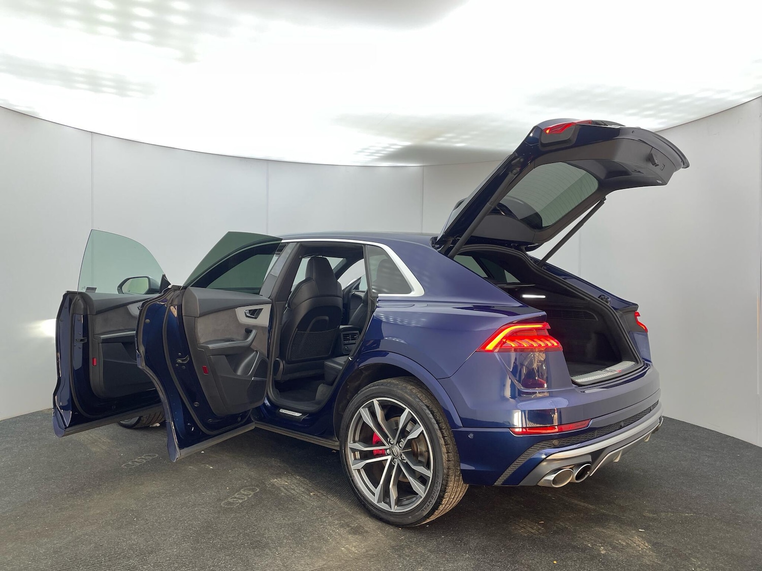 Used Audi SQ8 2020 for sale - 76765863: Photo 43