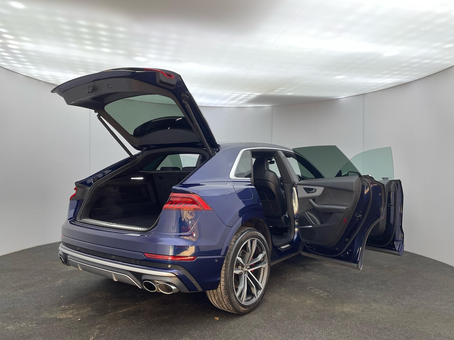 Used Audi SQ8 2020 for sale - 76765863: Photo 49