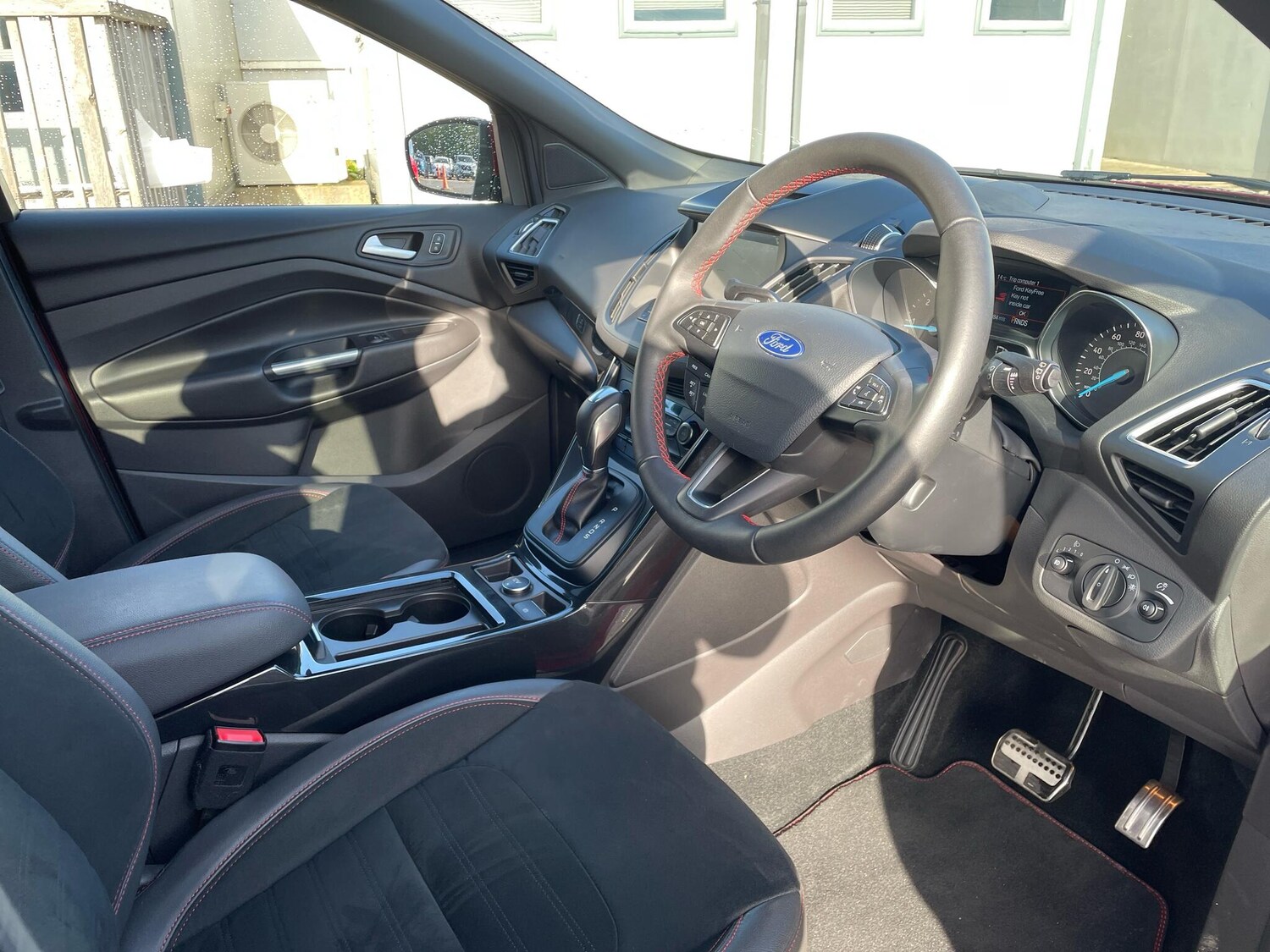 Used Ford Kuga 2018 for sale - 75645999: Photo 23