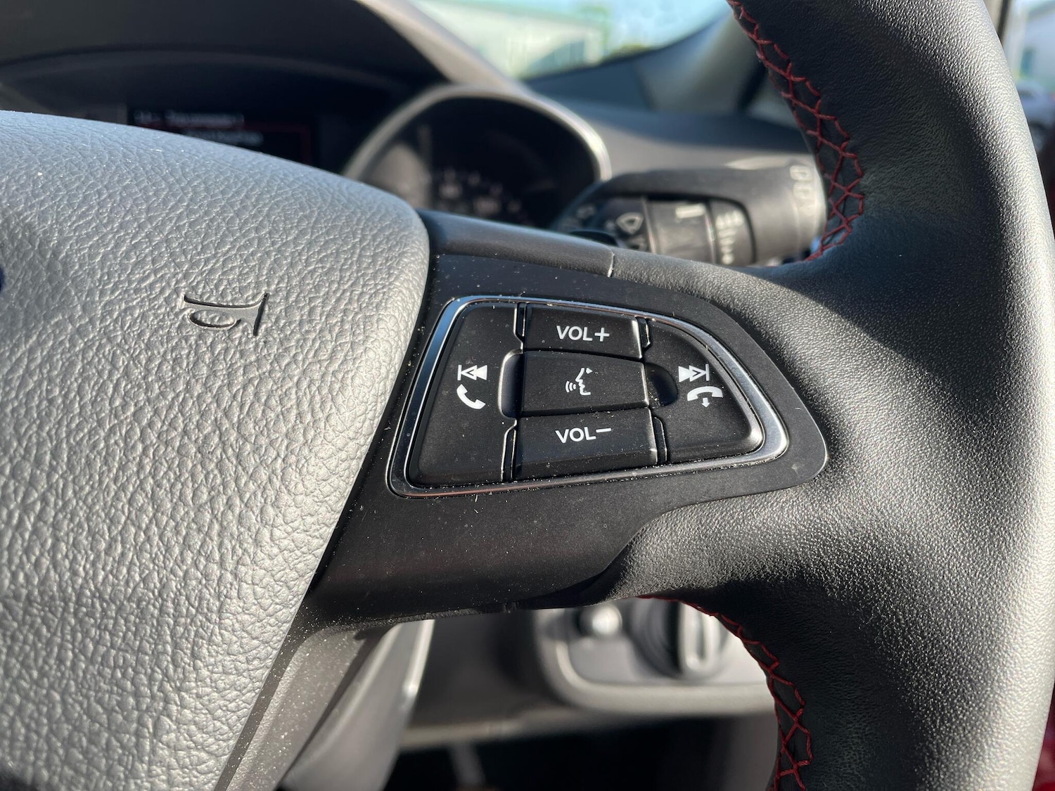 Used Ford Kuga 2018 for sale - 75645999: Photo 27
