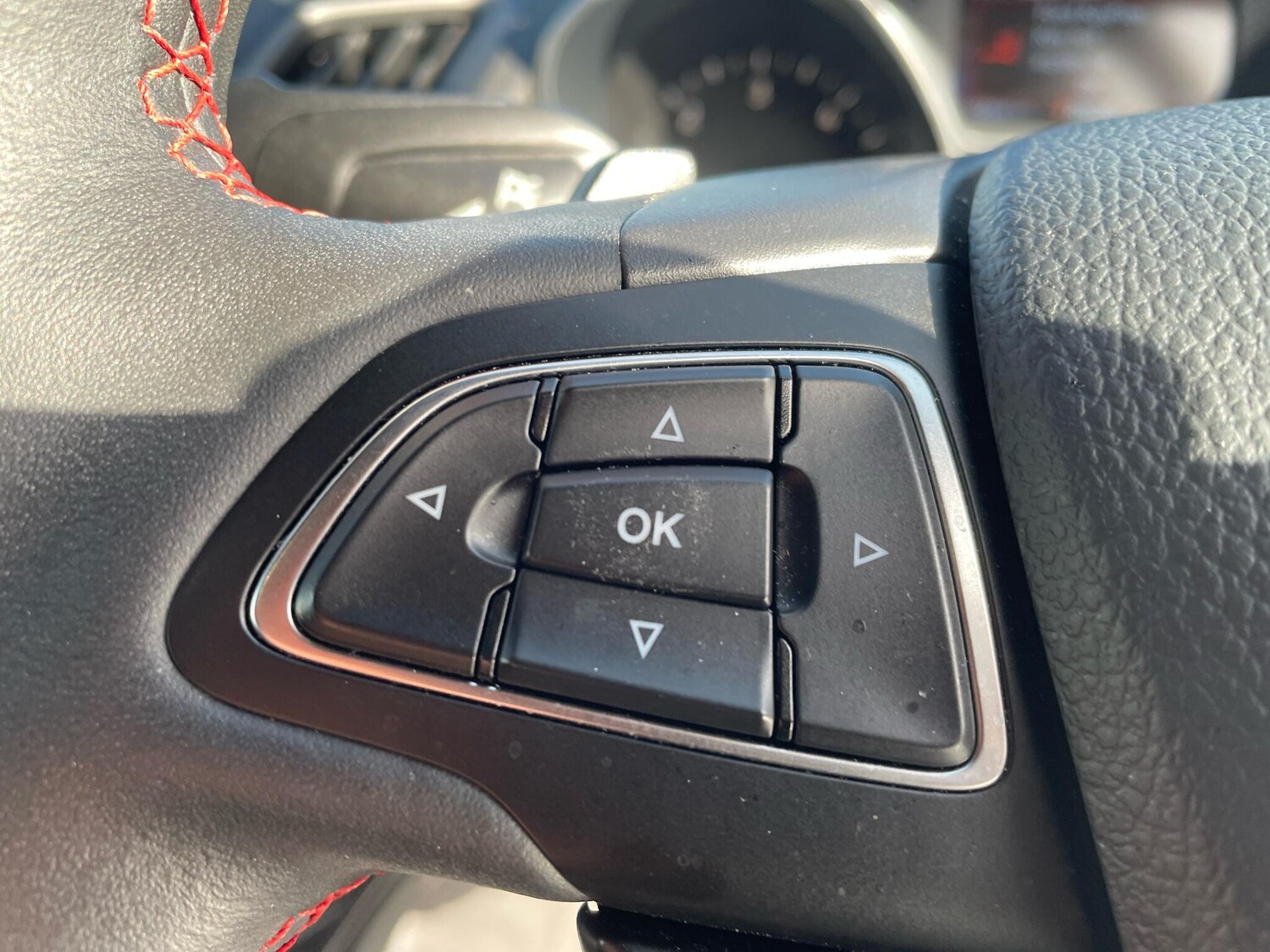 Used Ford Kuga 2018 for sale - 75645999: Photo 30