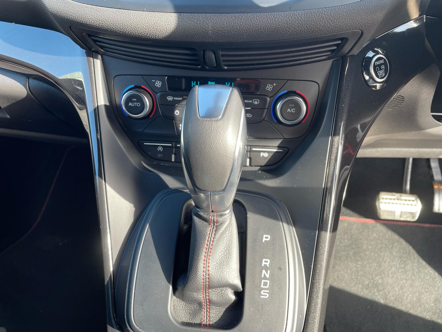 Used Ford Kuga 2018 for sale - 75645999: Photo 32