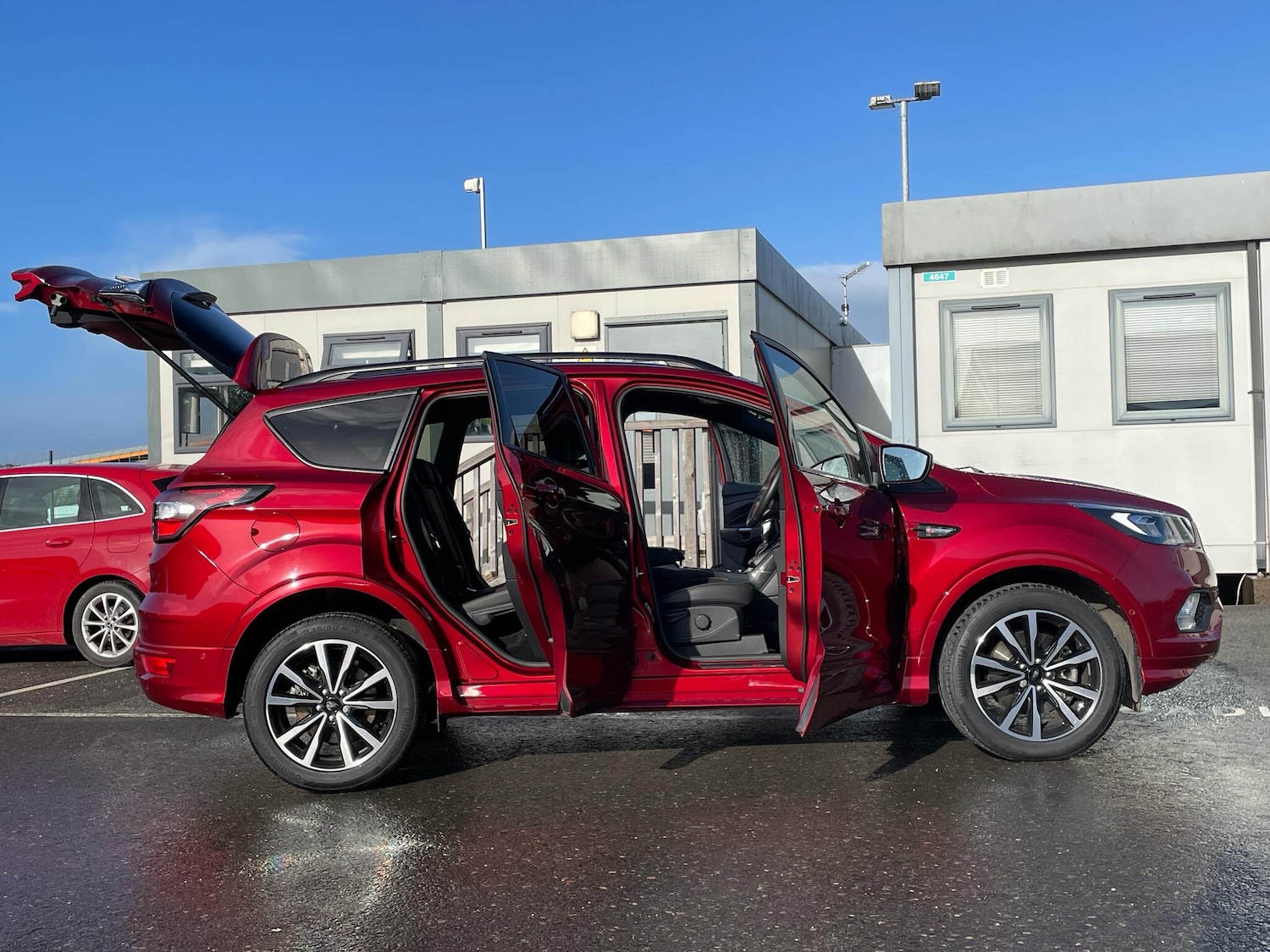 Used Ford Kuga 2018 for sale - 75645999: Photo 38