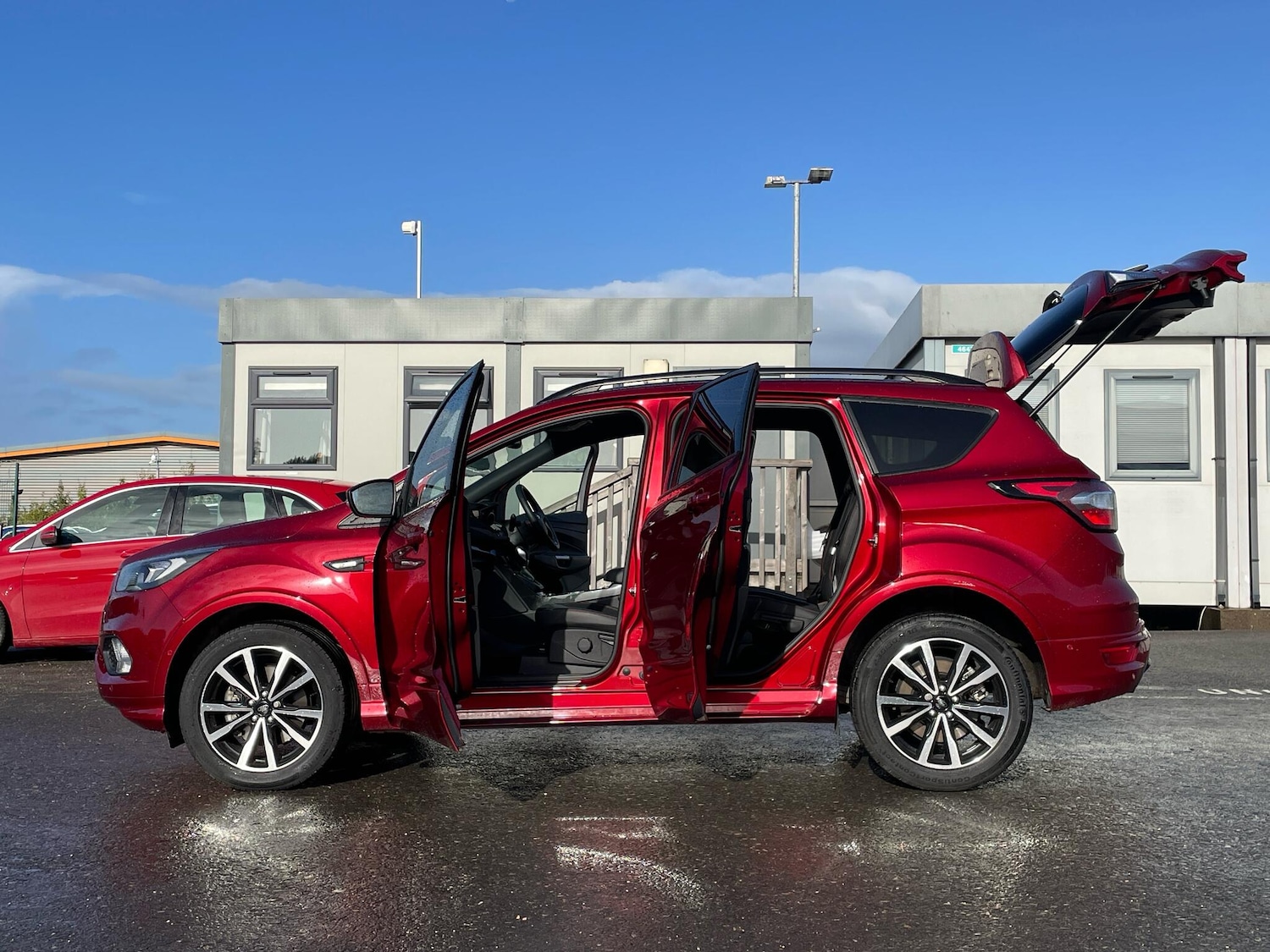 Used Ford Kuga 2018 for sale - 75645999: Photo 40
