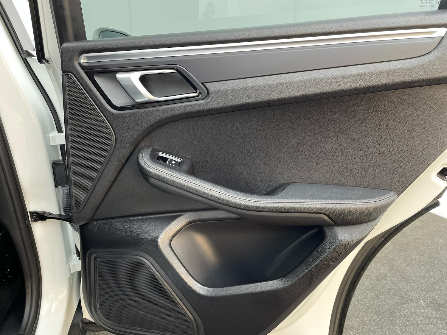 Used Porsche Macan 2018 for sale - 76612880: Photo 13