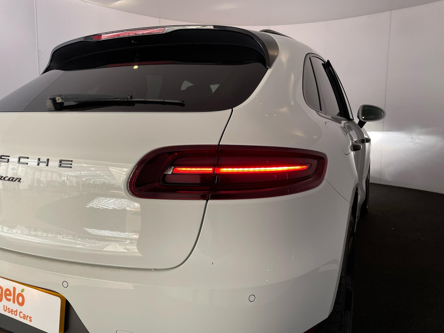 Used Porsche Macan 2018 for sale - 76612880: Photo 32
