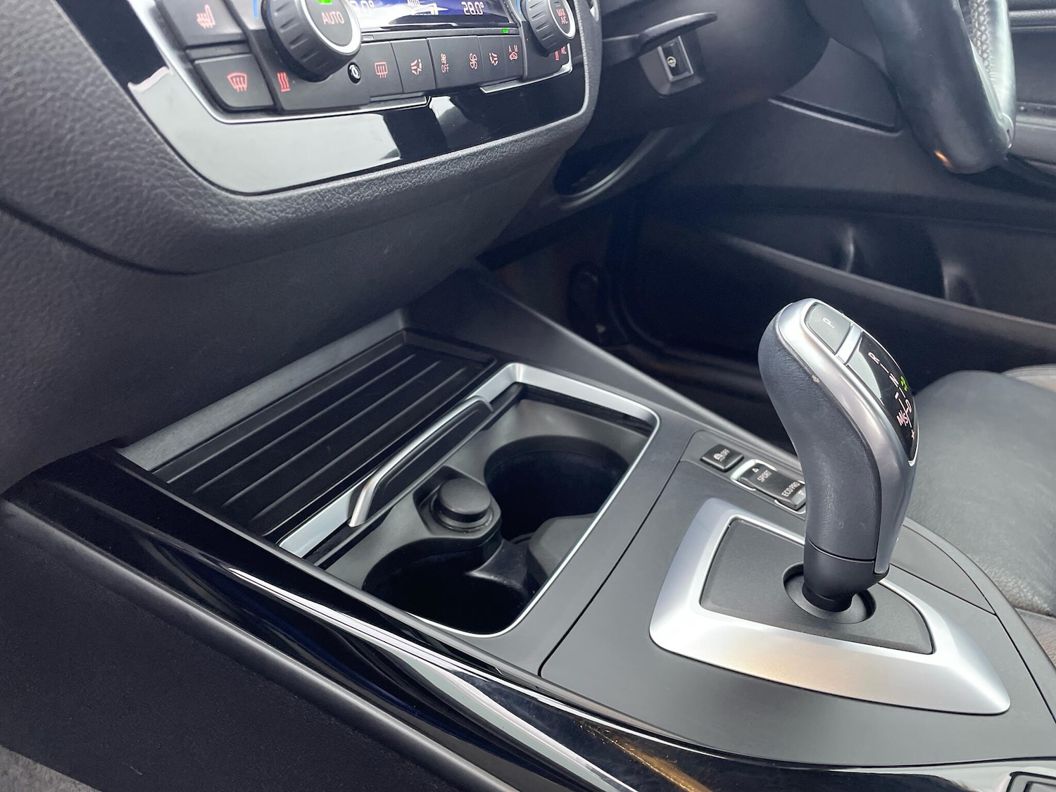Used BMW 2 Series 2018 for sale - 76348959: Photo 24