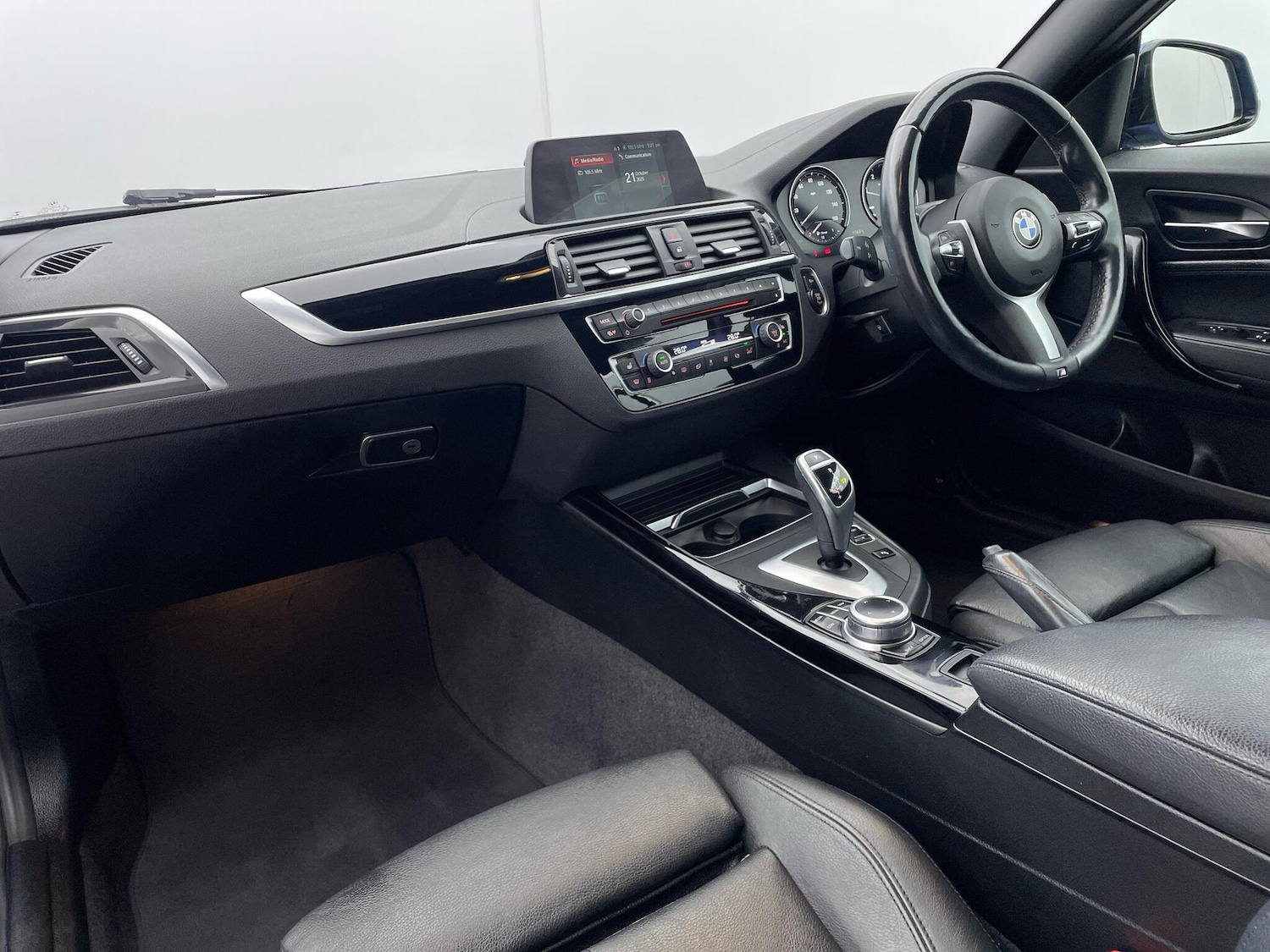 Used BMW 2 Series 2018 for sale - 76348959: Photo 9