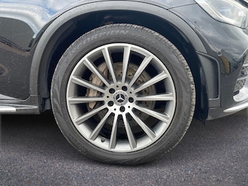 Used Mercedes-Benz GLC 2020 for sale - 79279870: Photo