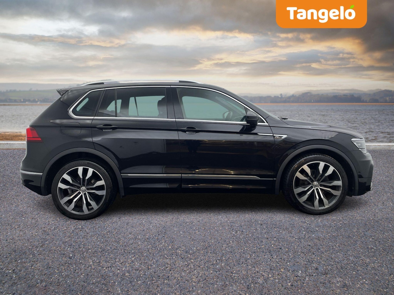 Used Volkswagen Tiguan 2019 for sale - 77230220: Photo 10