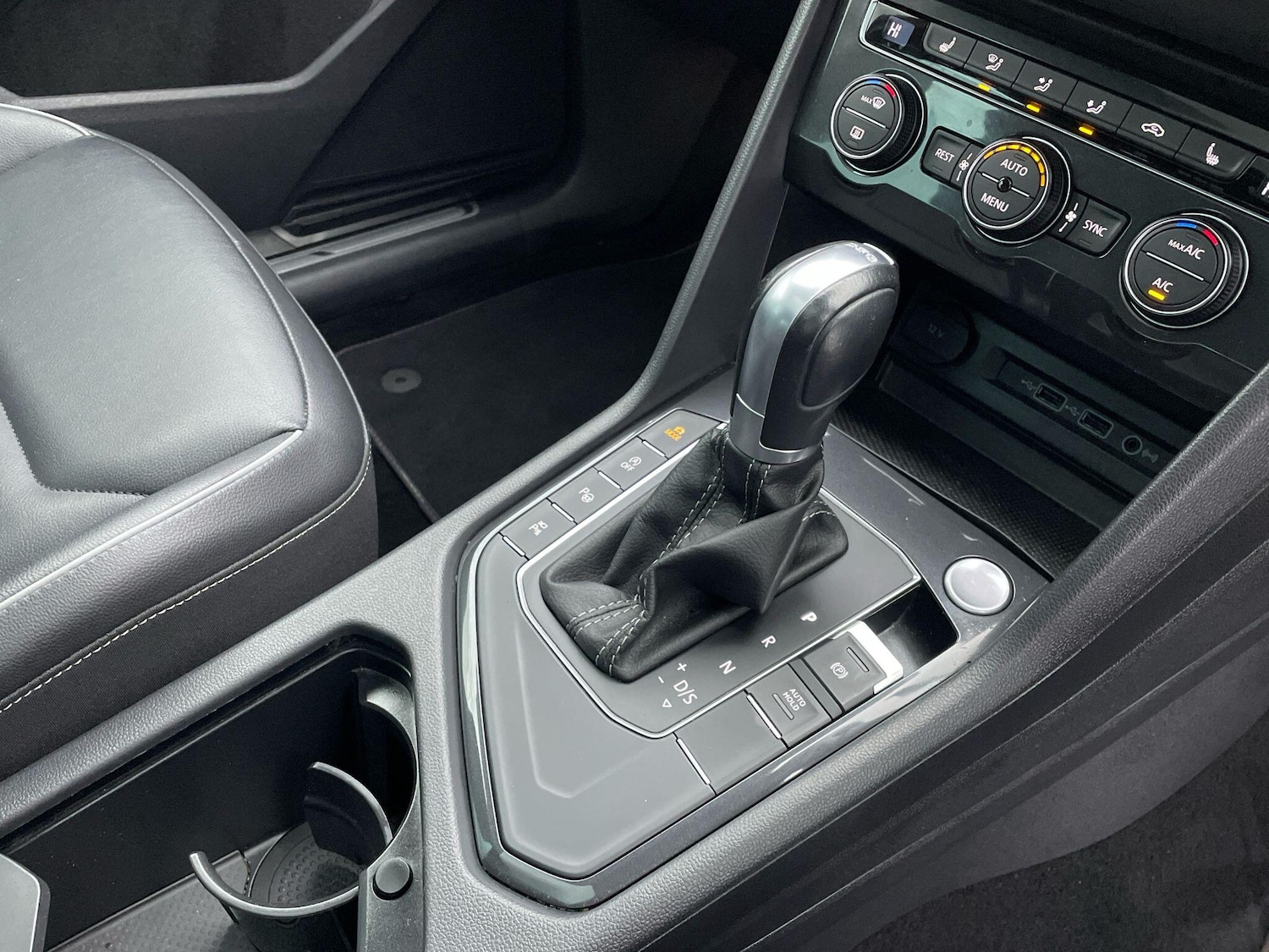 Used Volkswagen Tiguan 2019 for sale - 77230220: Photo 15