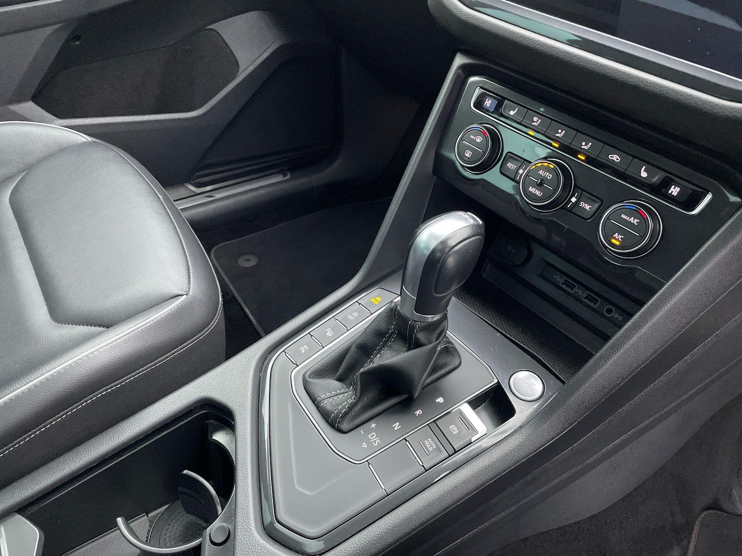 Used Volkswagen Tiguan 2019 for sale - 77230220: Photo 17