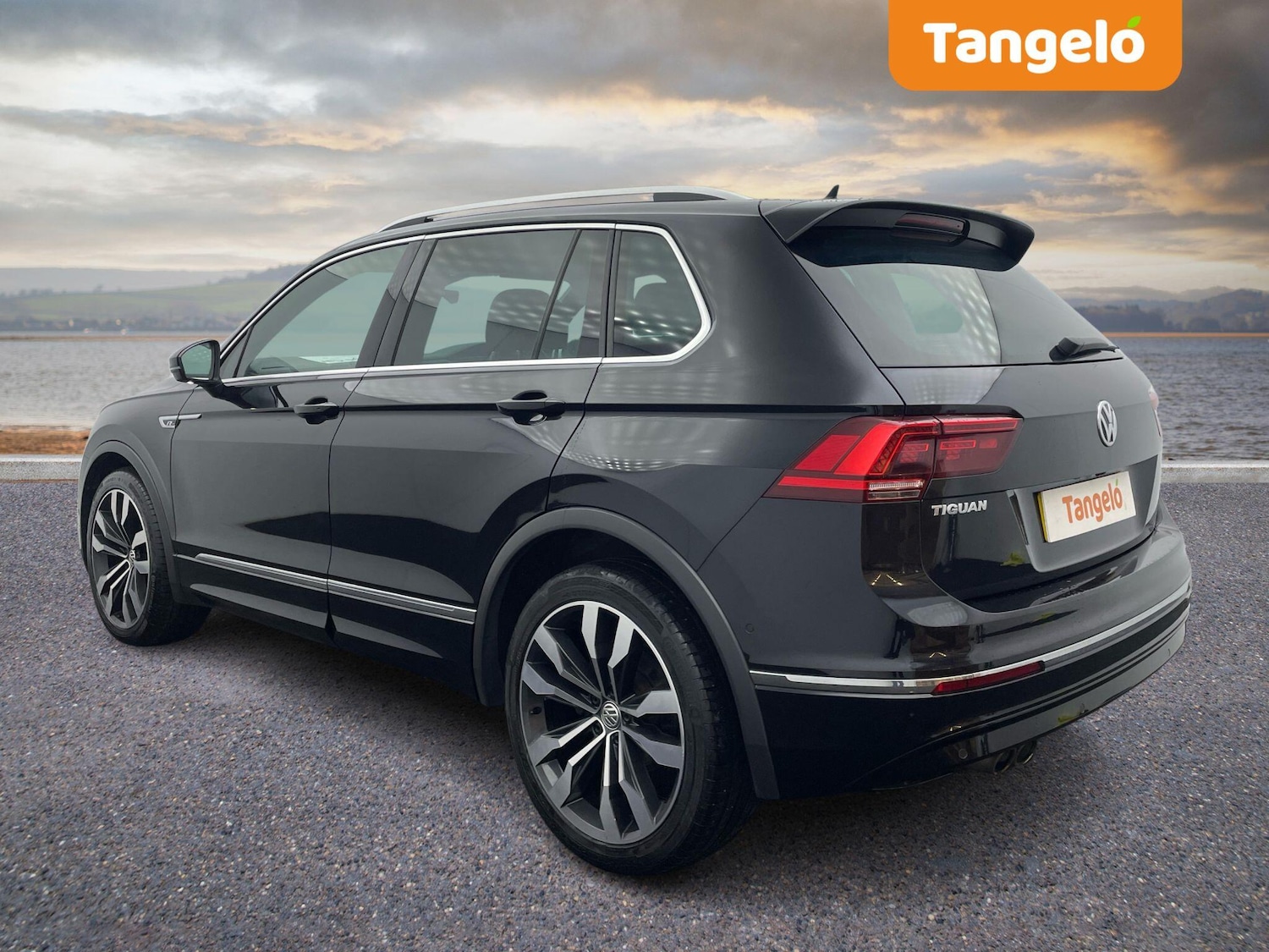 Used Volkswagen Tiguan 2019 for sale - 77230220: Photo 4