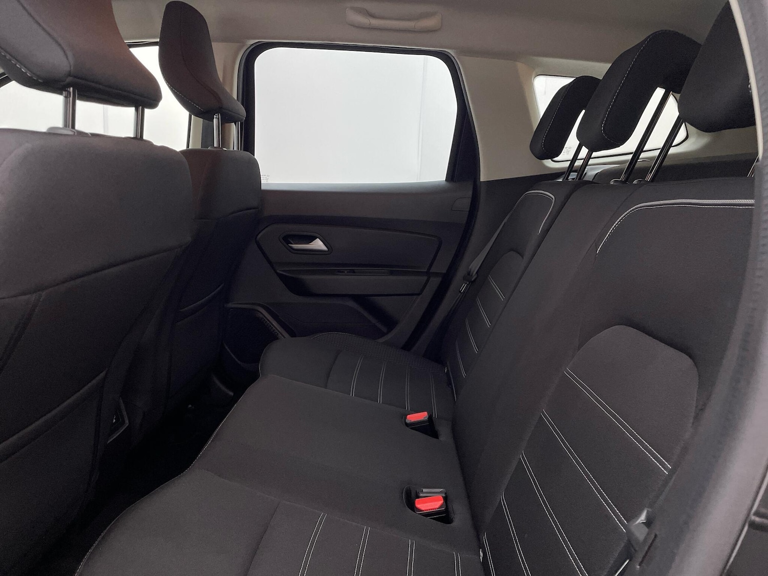 Used Dacia Duster 2023 for sale - 76645998: Photo 17