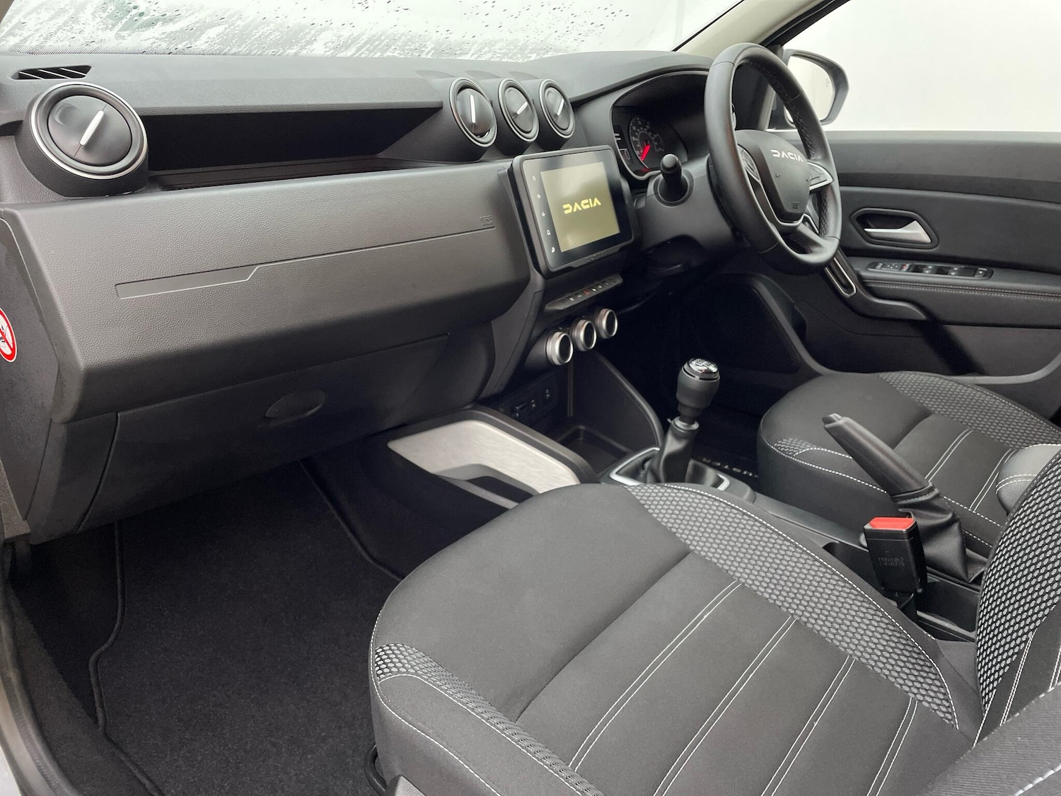 Used Dacia Duster 2023 for sale - 76645998: Photo 25