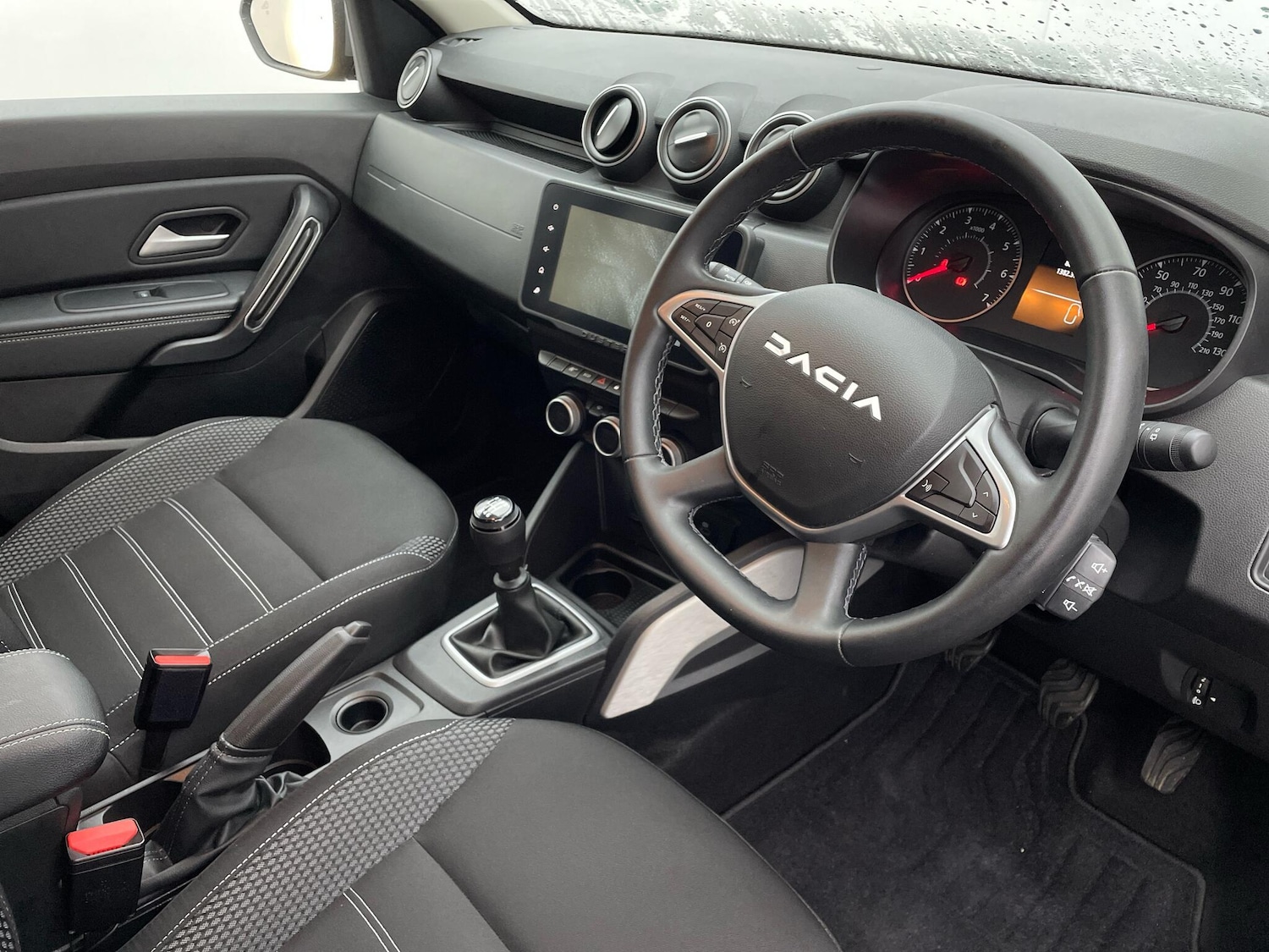 Used Dacia Duster 2023 for sale - 76645998: Photo 5