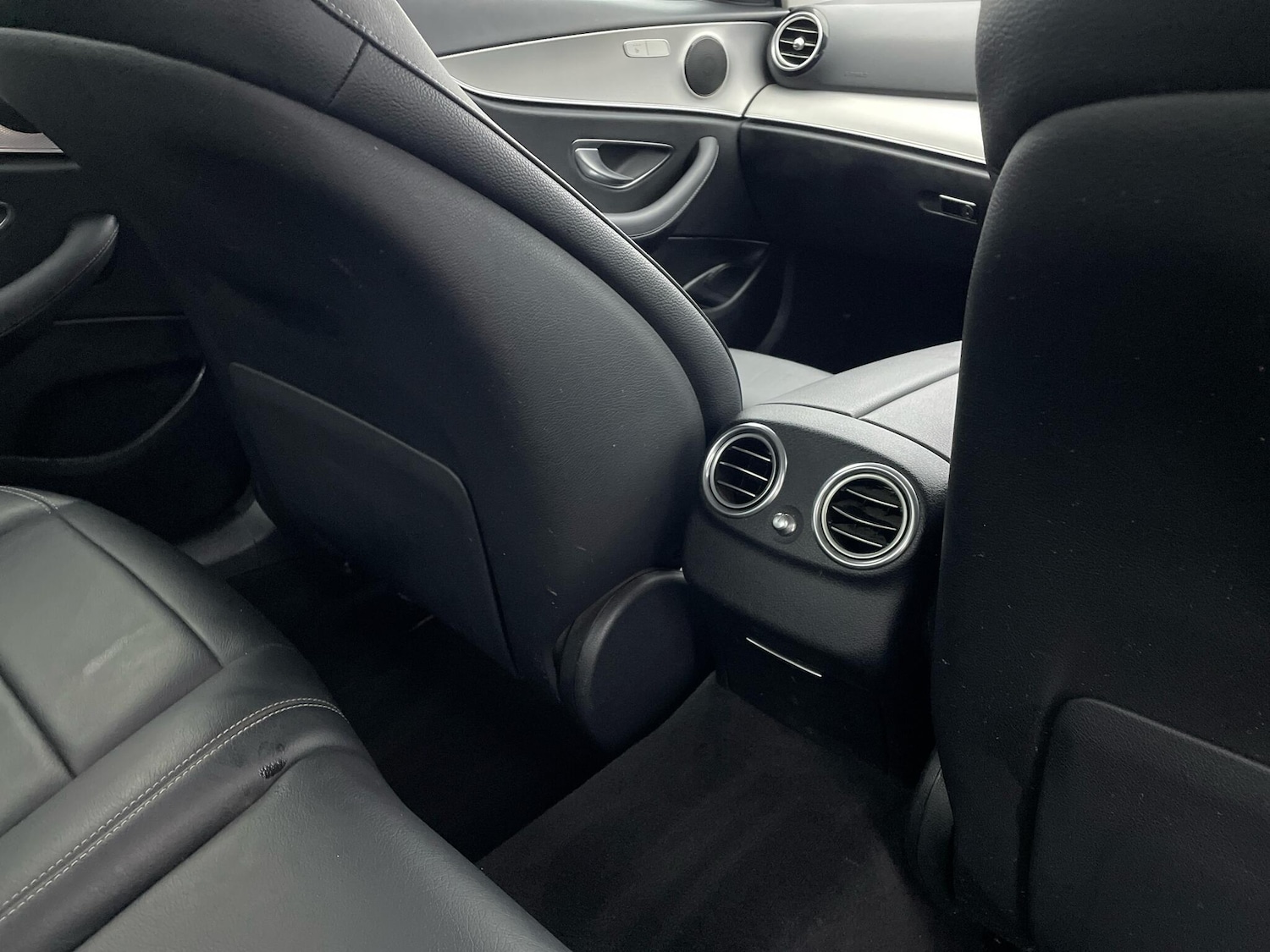 Used Mercedes-Benz E Class 2018 for sale - 77108937: Photo 16