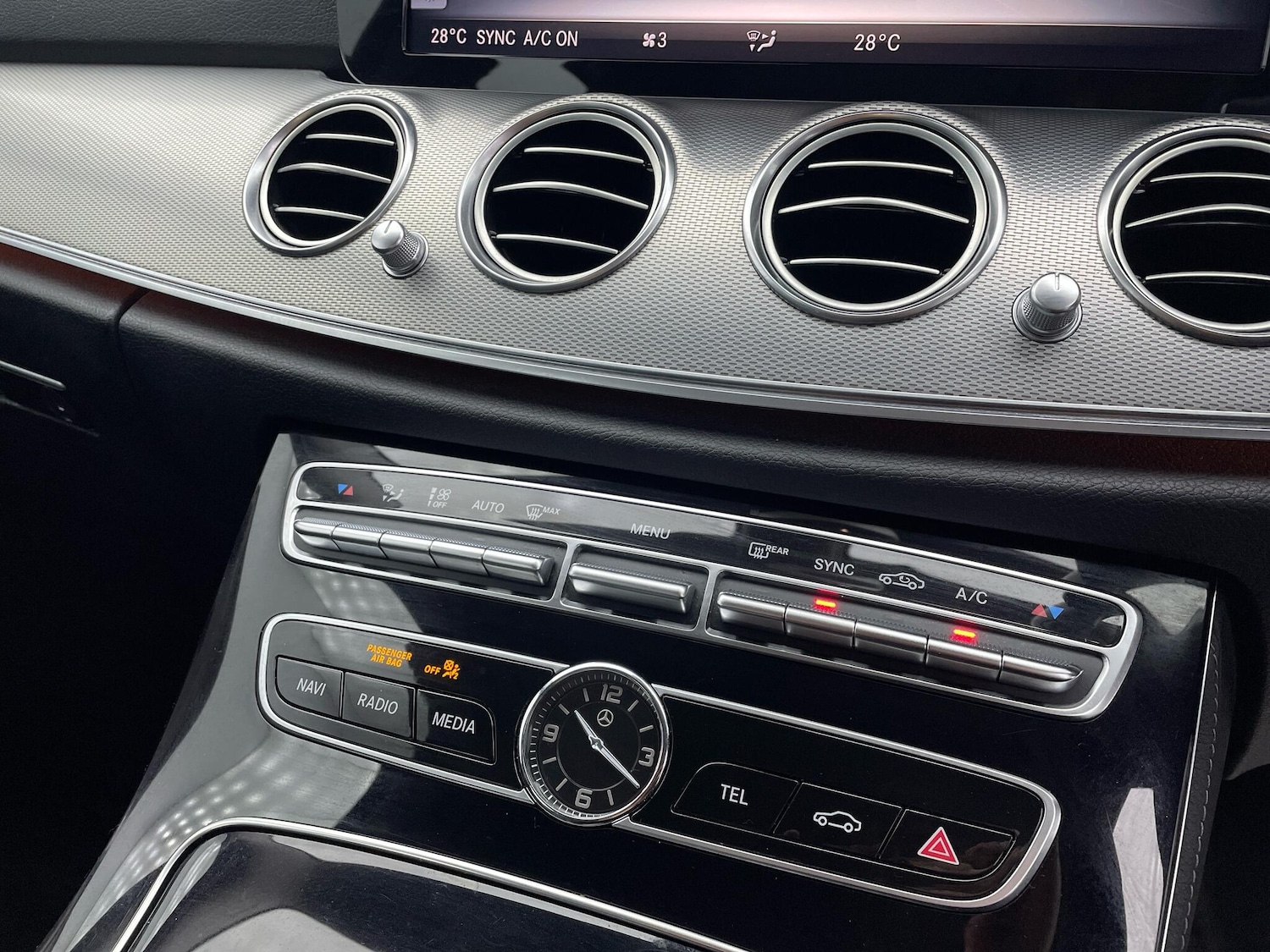 Used Mercedes-Benz E Class 2018 for sale - 77108937: Photo 23