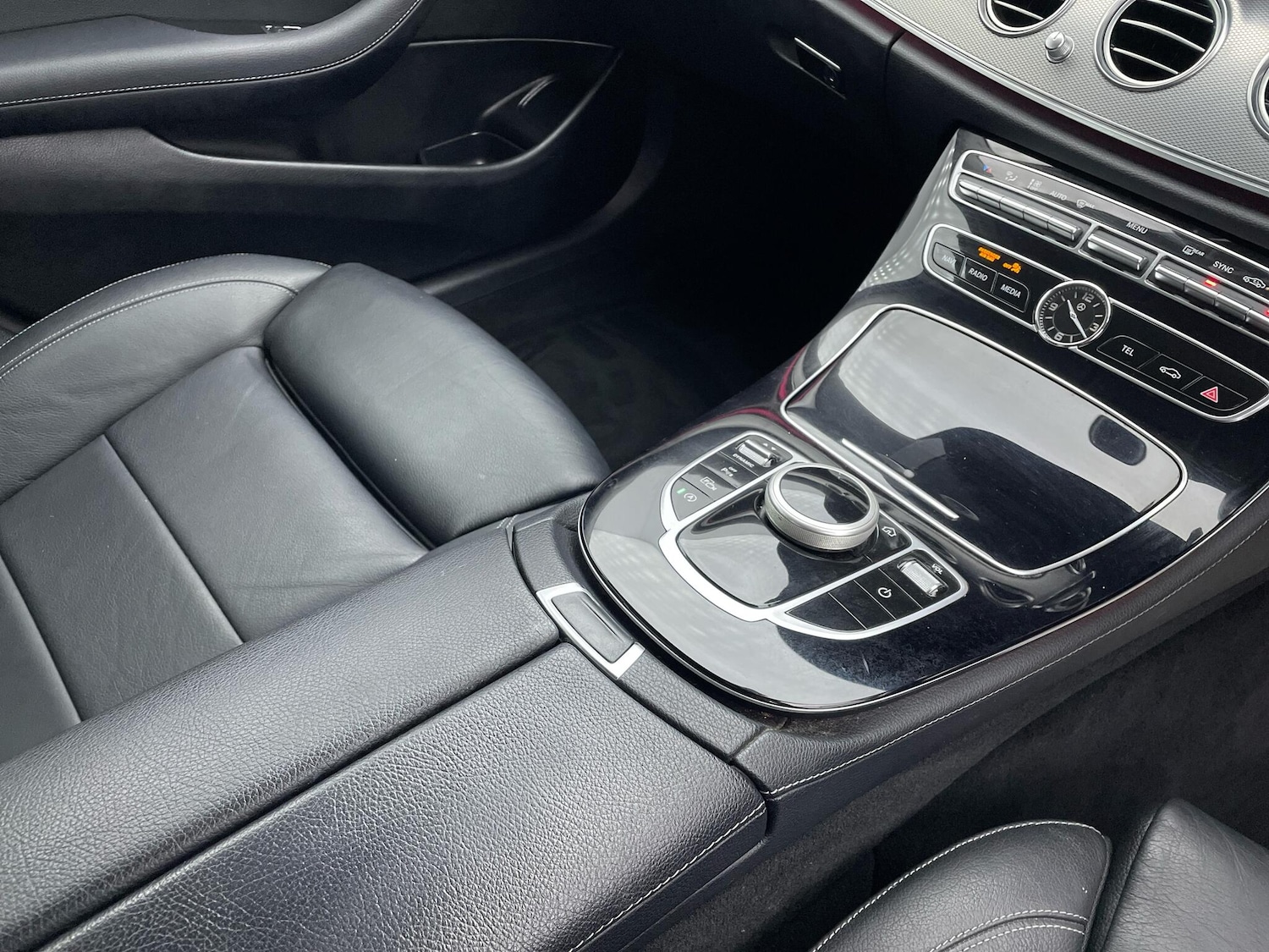 Used Mercedes-Benz E Class 2018 for sale - 77108937: Photo 24