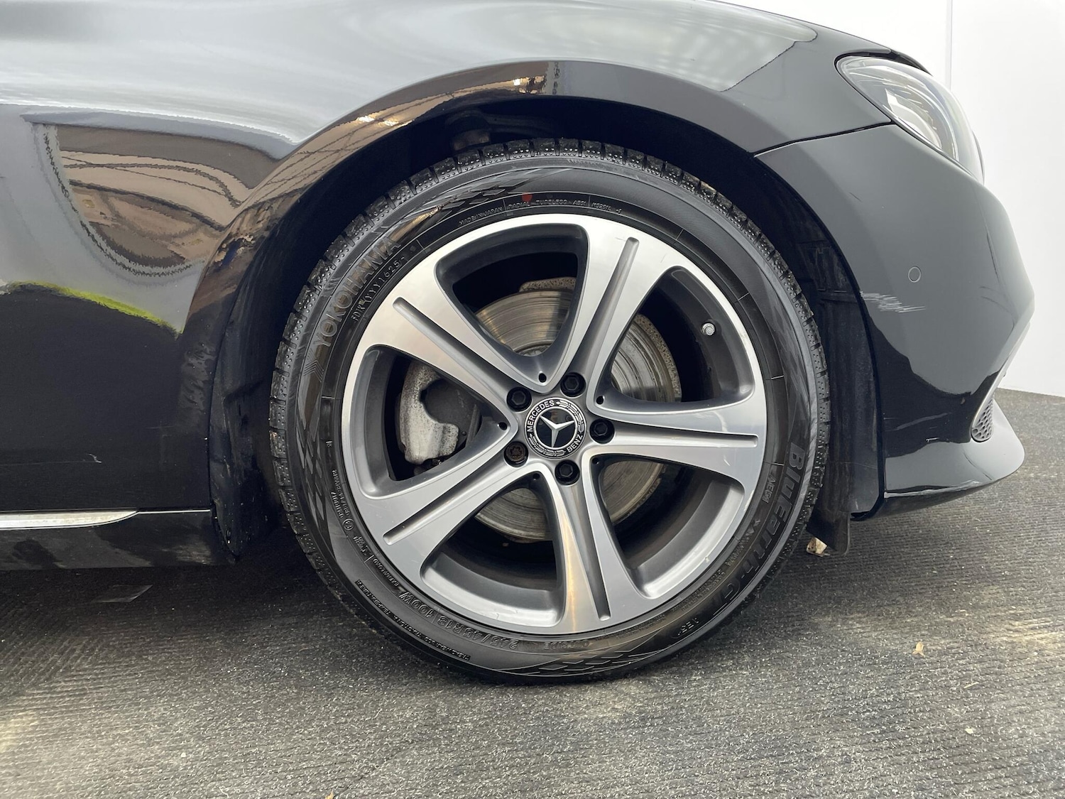 Used Mercedes-Benz E Class 2018 for sale - 77108937: Photo 4