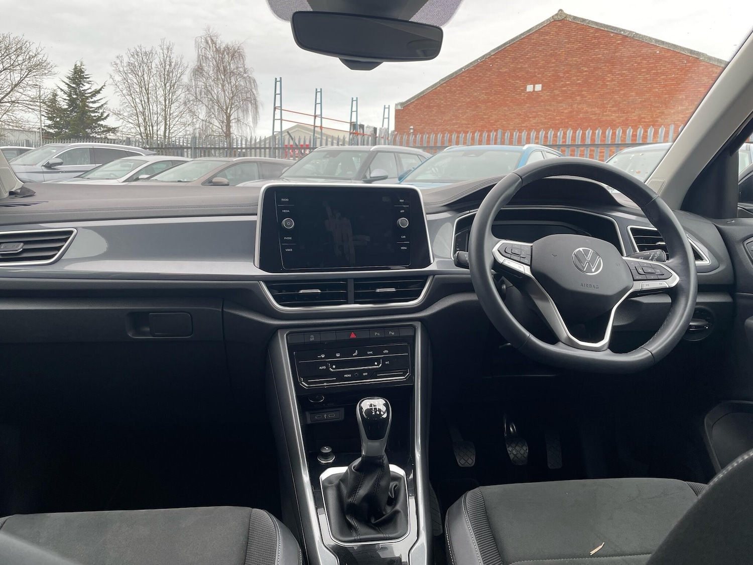 Used Volkswagen T-Roc 2023 for sale - 77468226: Photo 7