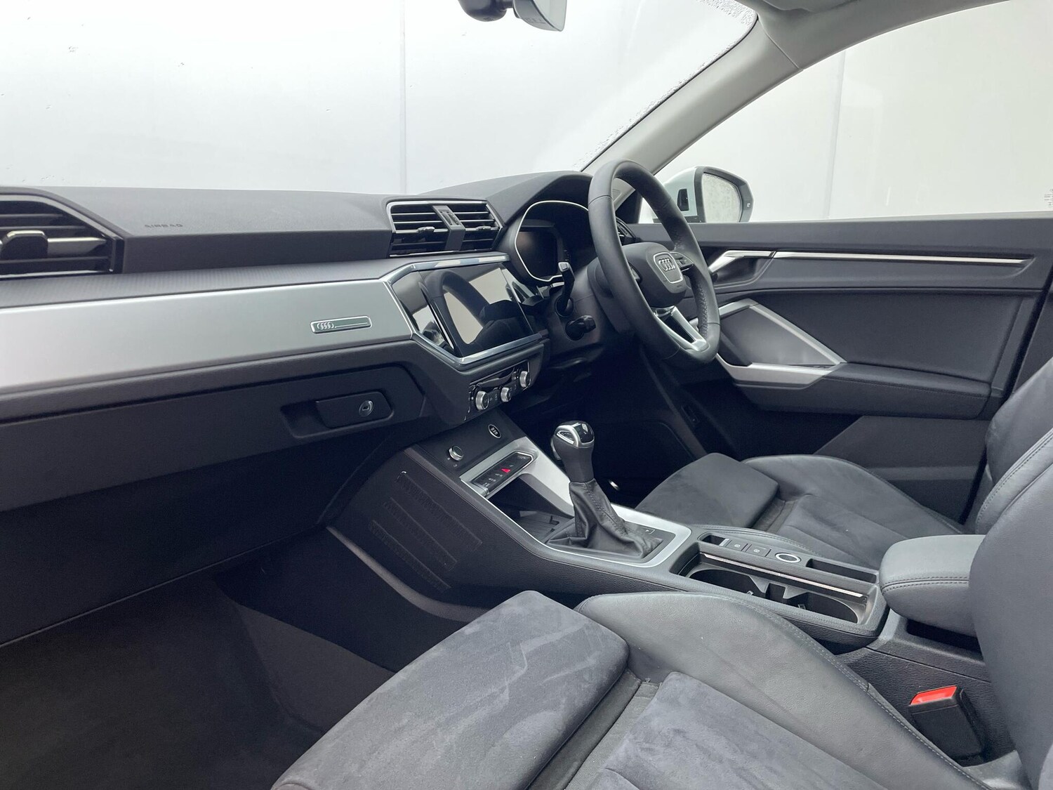 Used Audi Q3 for sale - 77671875: Photo 15