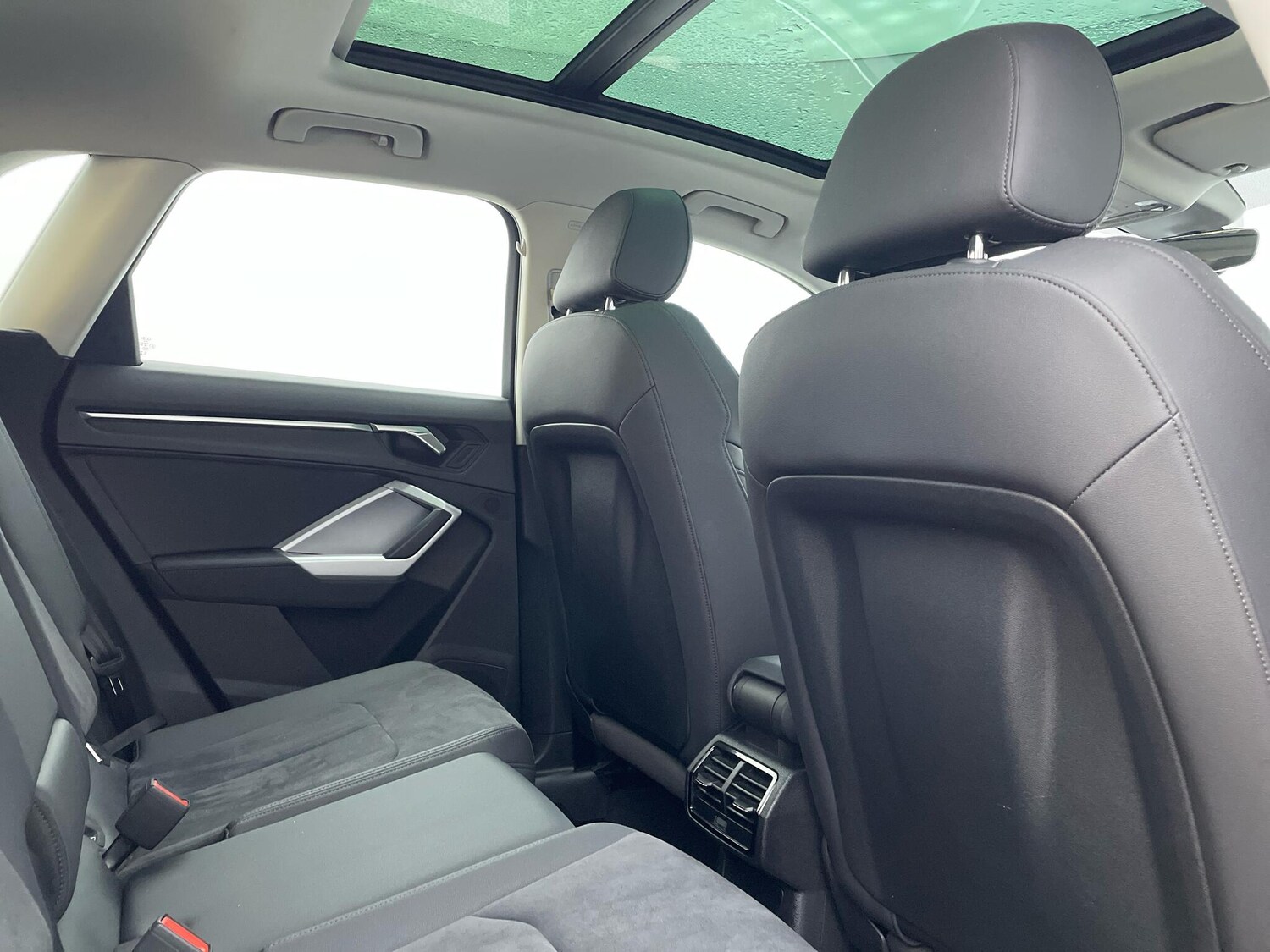 Used Audi Q3 for sale - 77671875: Photo 17