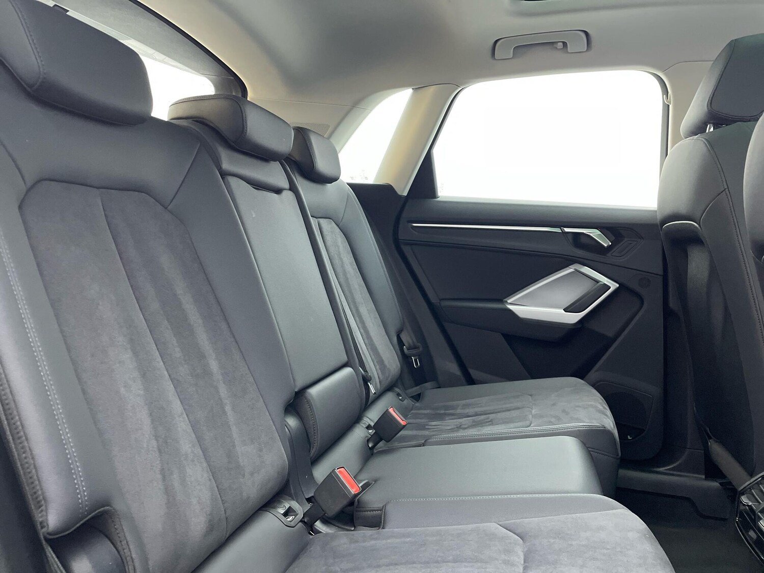 Used Audi Q3 for sale - 77671875: Photo 18