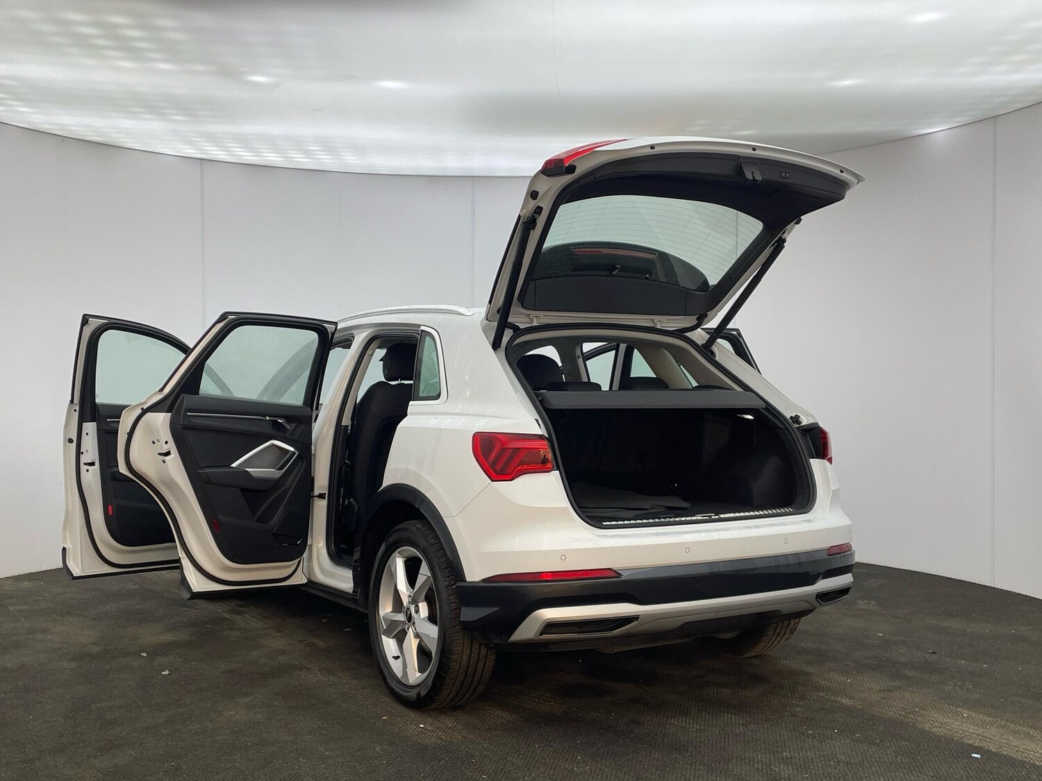 Used Audi Q3 for sale - 77671875: Photo 38