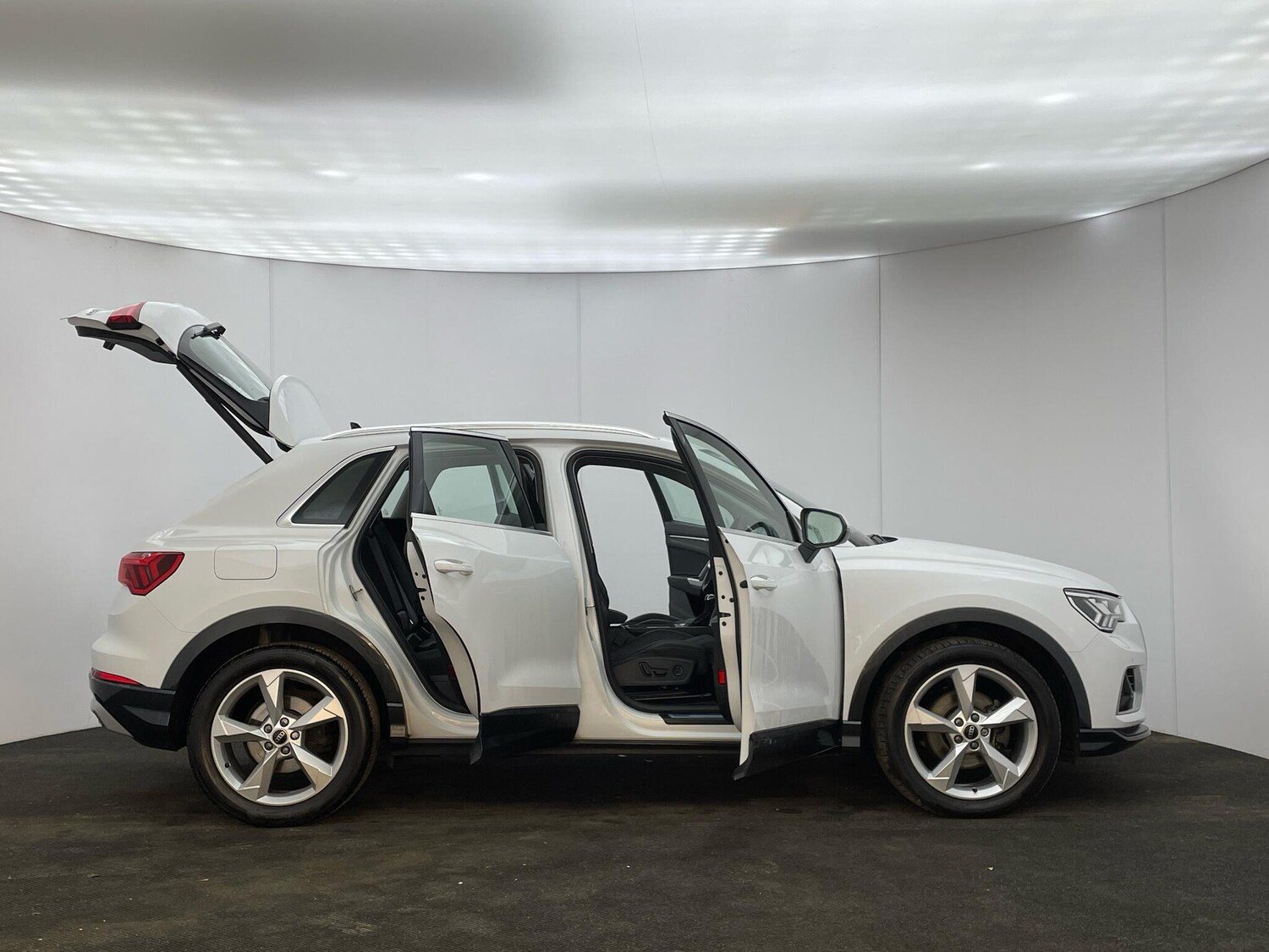 Used Audi Q3 for sale - 77671875: Photo 44