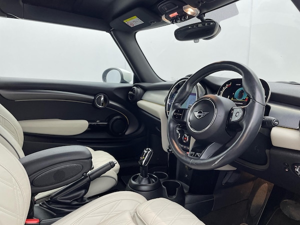 Used MINI Convertible 2022 for sale - 75623243: Photo 18