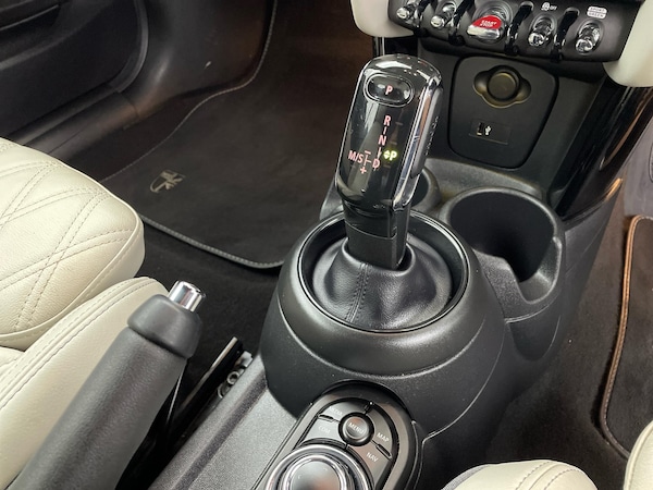 Used MINI Convertible 2022 for sale - 75623243: Photo 33