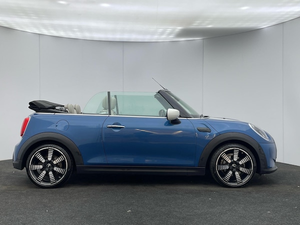 Used MINI Convertible 2022 for sale - 75623243: Photo 36