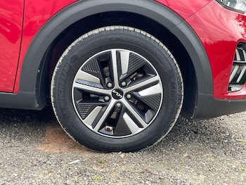 Used Kia Niro 2021 for sale - 78933947: Photo