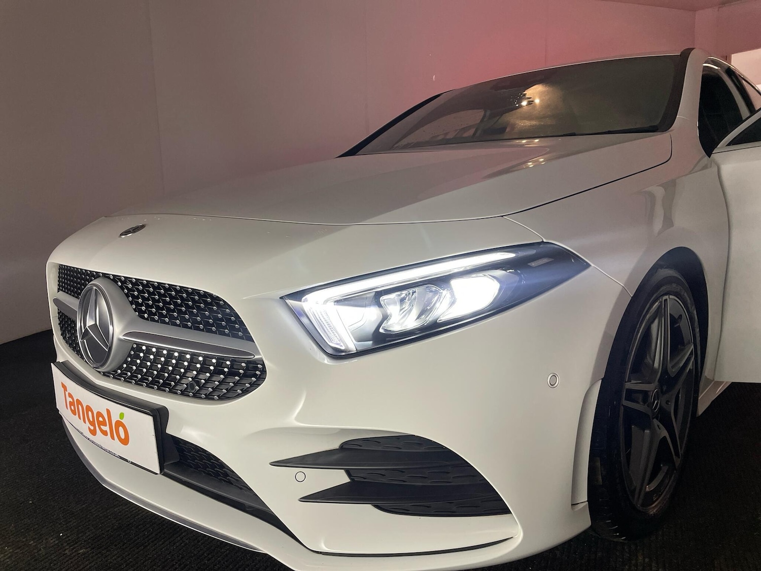 Used Mercedes-Benz A-Class 2019 for sale - 76689062: Photo 32