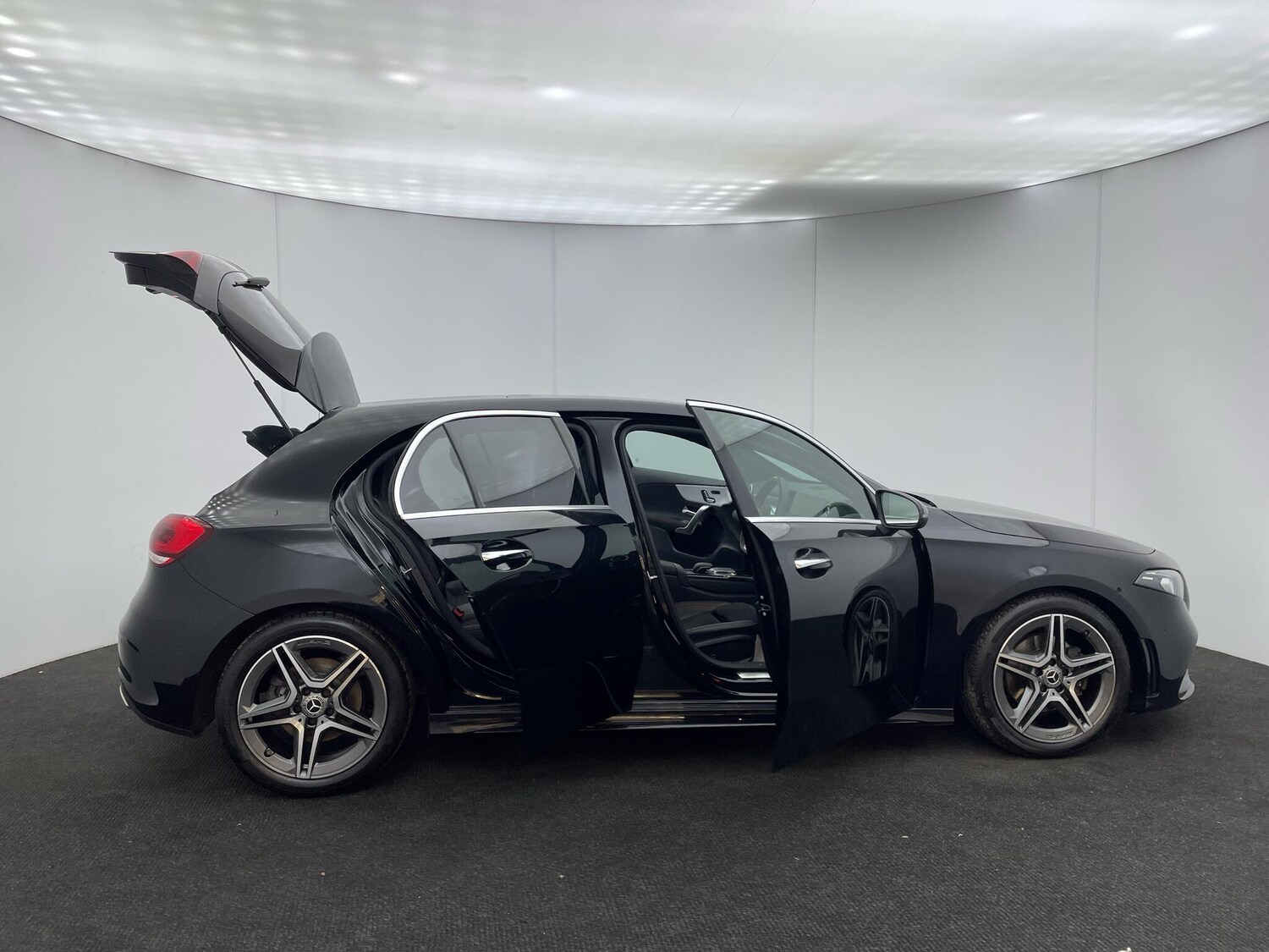 Used Mercedes-Benz A-Class 2019 for sale - 75965699: Photo 19