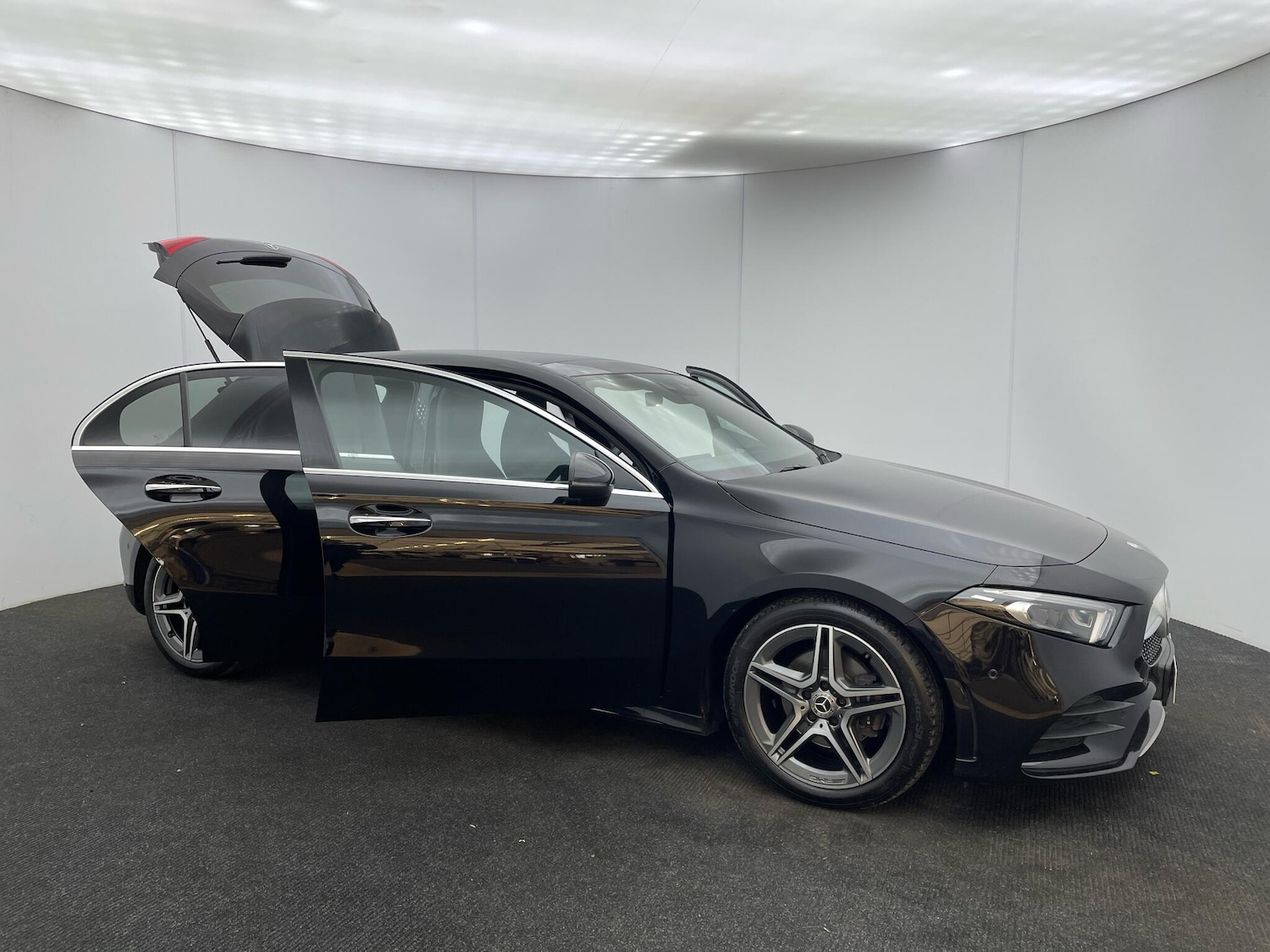 Used Mercedes-Benz A-Class 2019 for sale - 75965699: Photo 20