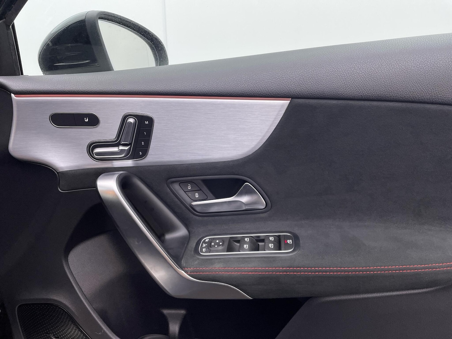 Used Mercedes-Benz A-Class 2019 for sale - 75965699: Photo 26