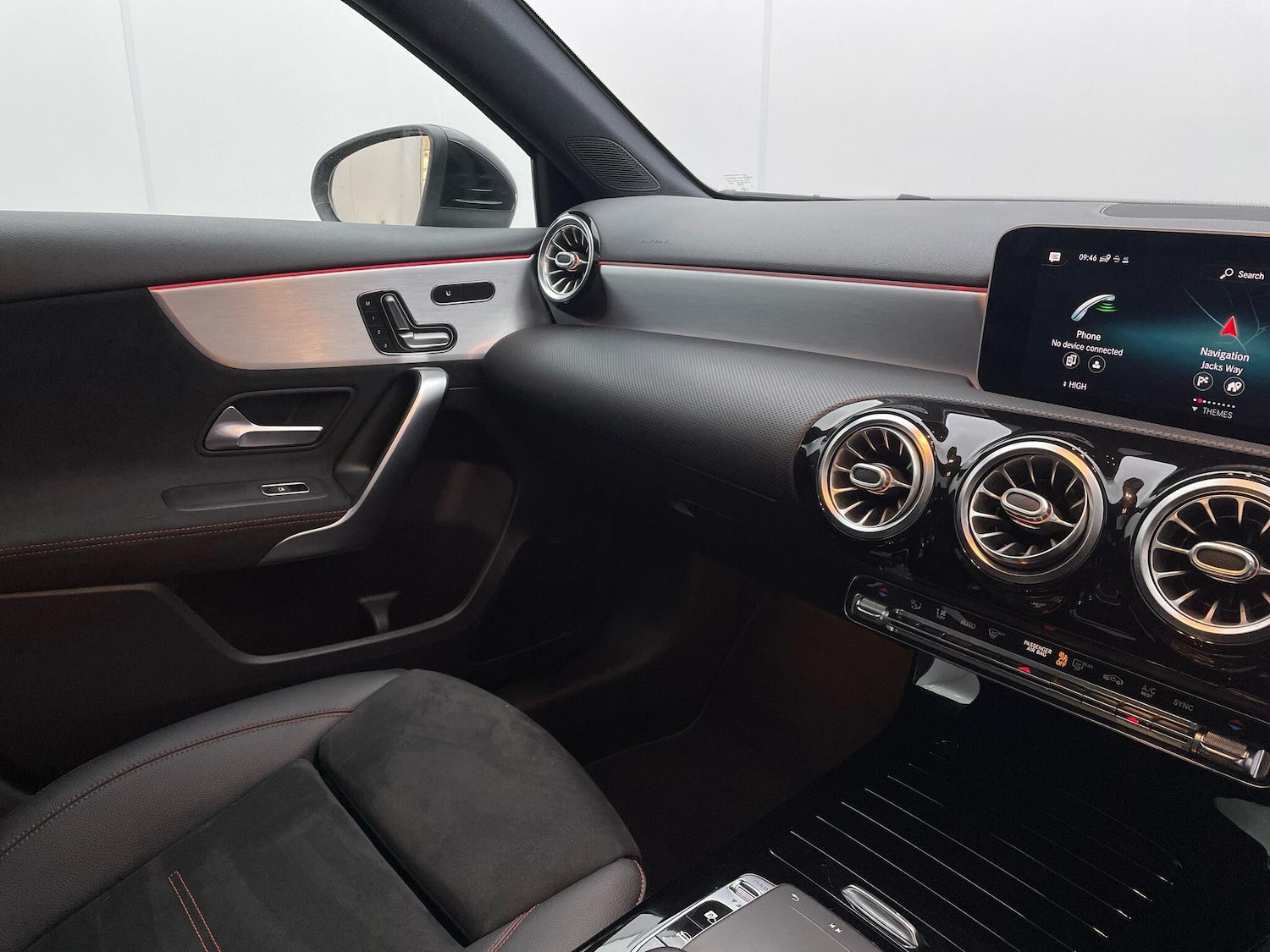 Used Mercedes-Benz A-Class 2019 for sale - 75965699: Photo 29