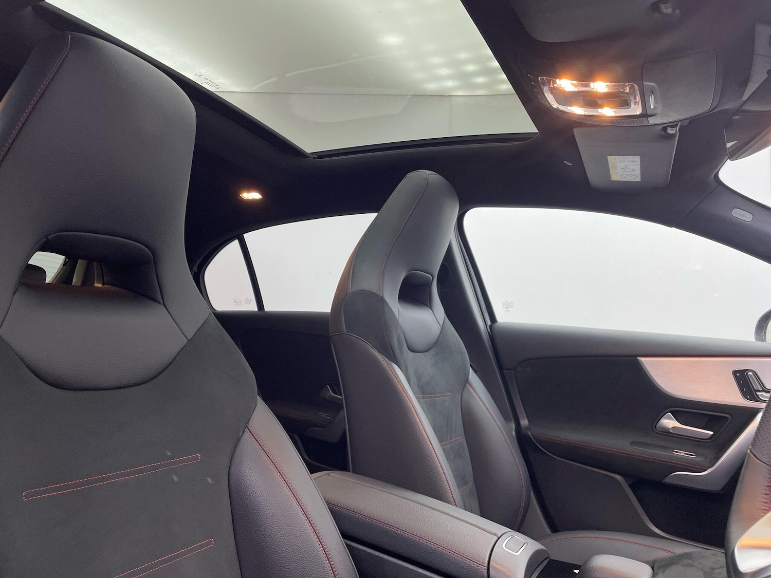 Used Mercedes-Benz A-Class 2019 for sale - 75965699: Photo 32