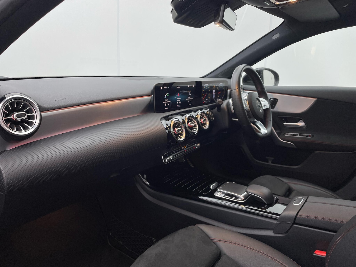 Used Mercedes-Benz A-Class 2019 for sale - 75965699: Photo 37