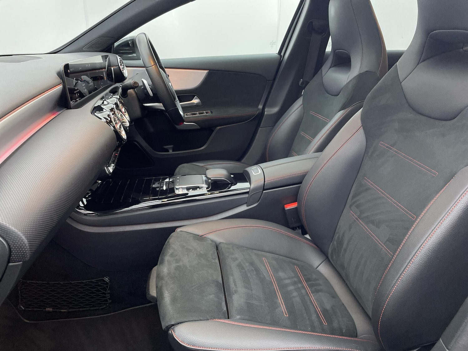 Used Mercedes-Benz A-Class 2019 for sale - 75965699: Photo 38