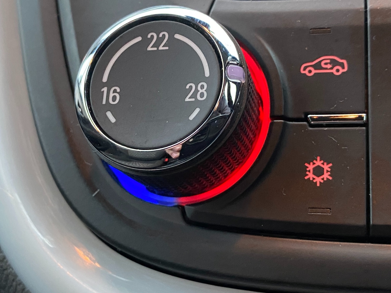 Used Vauxhall Mokka 2014 for sale - 77036596: Photo 21